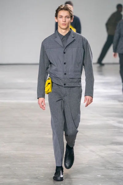 Look 6